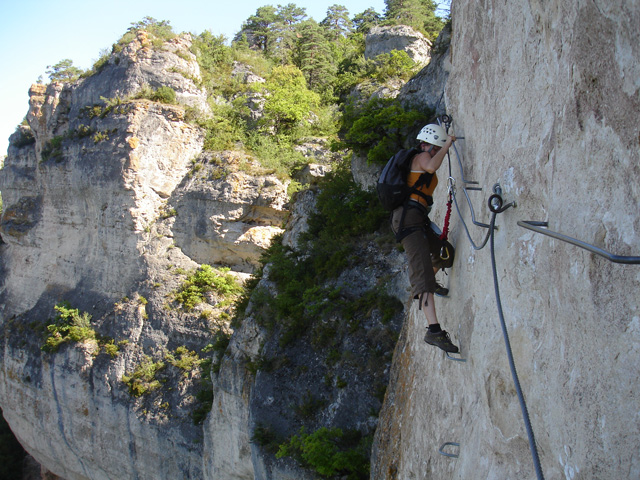 Céline dans la traversée descendante du parcours facile